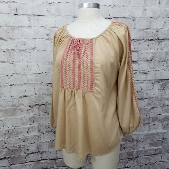 Angie L Embroidered Peasant Blouse Pink Detail 3/4 Sleeve Boho Top - Picture 3 of 7